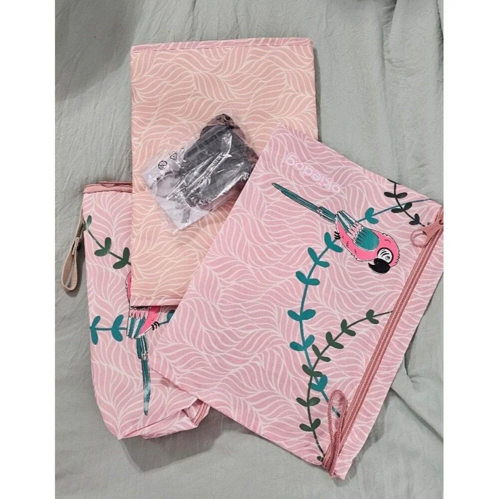 Okiedog Pink Diaper Bag with Embroidered Parrot NWT - Picture 8 of 8